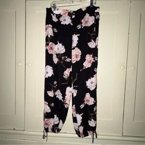 SHEIN Black Floral Wide Leg Pants